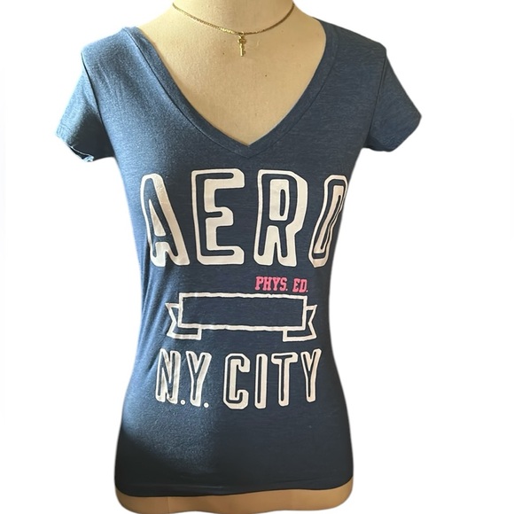 ❤️‍🔥5/20$ AEROPOSTALE💫 Women’s Blue Logo V- Neck Short Sleeve Shirt - Picture 1 of 8